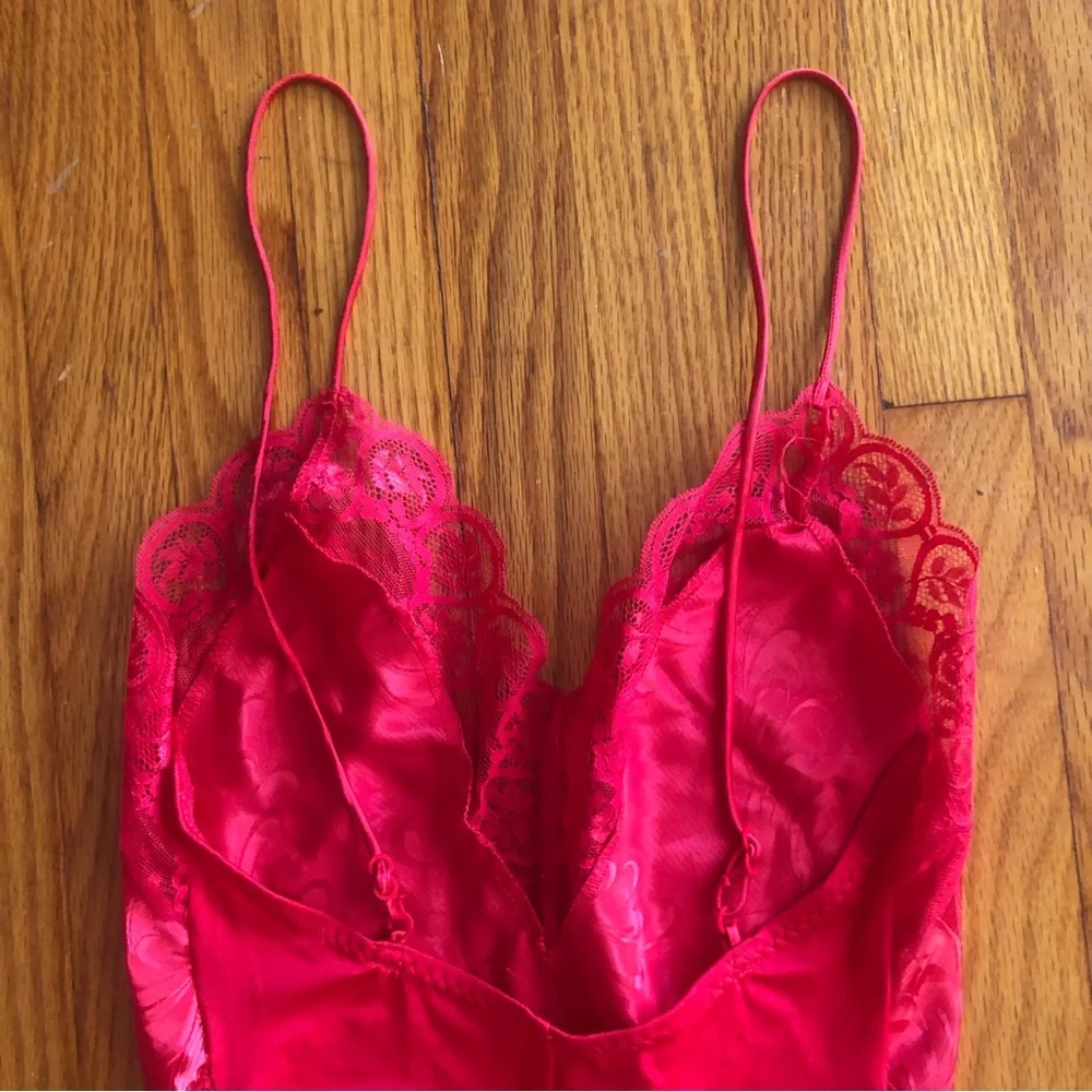 Vintage Red Lace bodysuit - Picture 9 of 10